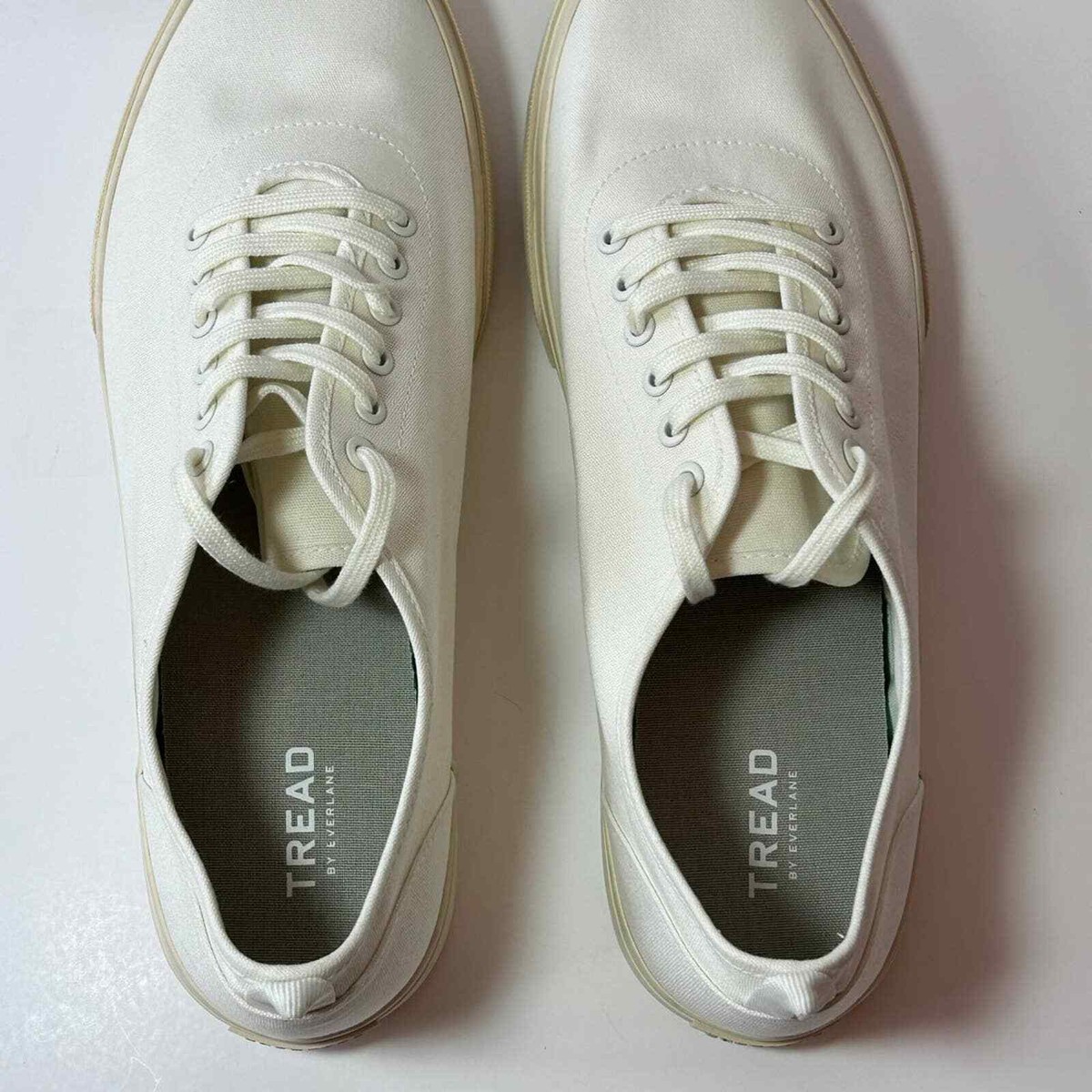 Everlane Unisex Recycled Cotton The Forever Sneaker Tennis Sneakers White‎ Everlane Forever Sneaker Review - Mademoiselle main image 2