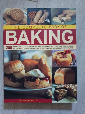 Backbuch The Complete Book Of Baking auf Englisch