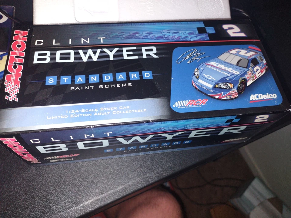 Clint Bowyer #2 AC Delco 2006 diecast 1/24 Foto 3 de 3