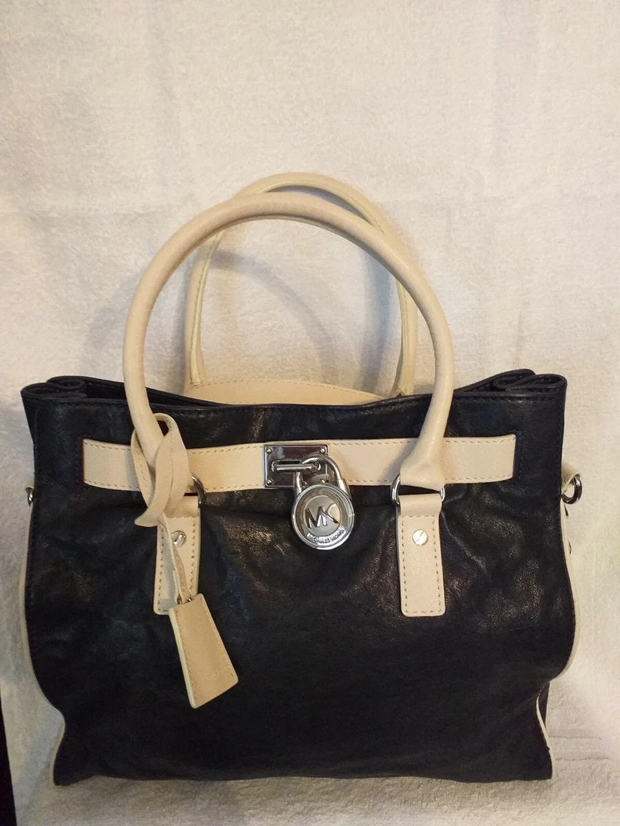 Michael kors navy blue handbag deals