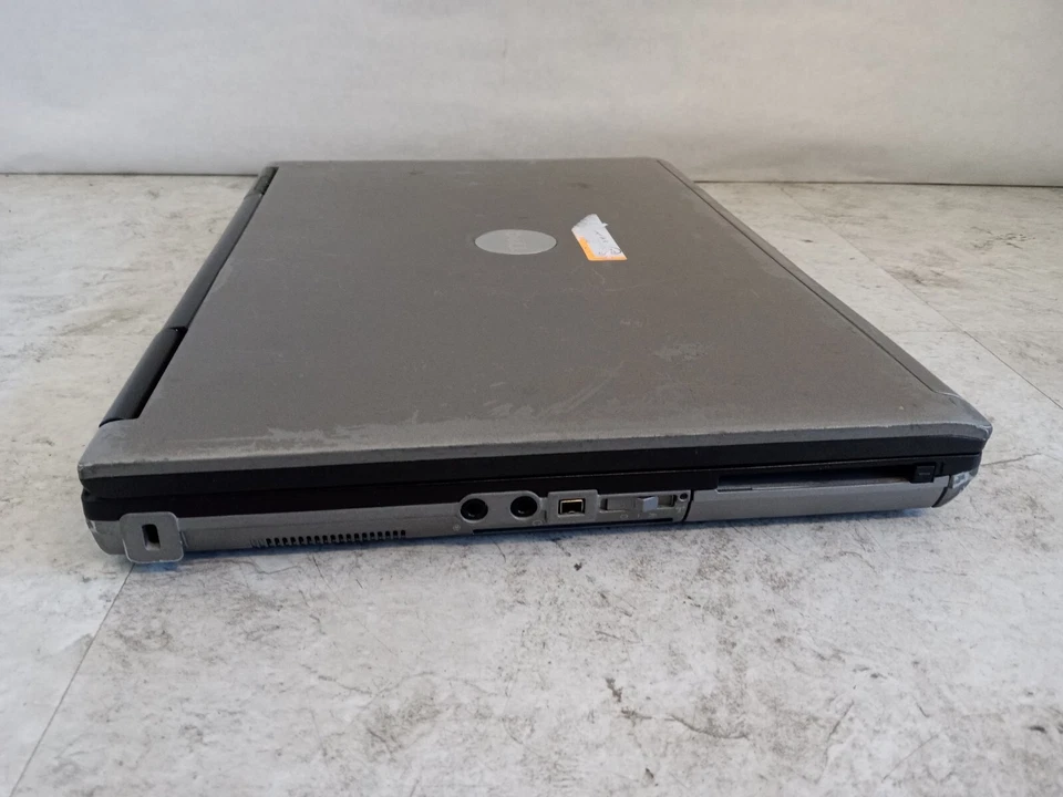 Dell D620 14" Laptop Intel Core 2 Duo 2GB RAM 250GB HDD XP RS232 * READ * -RR - Image 3 of 4