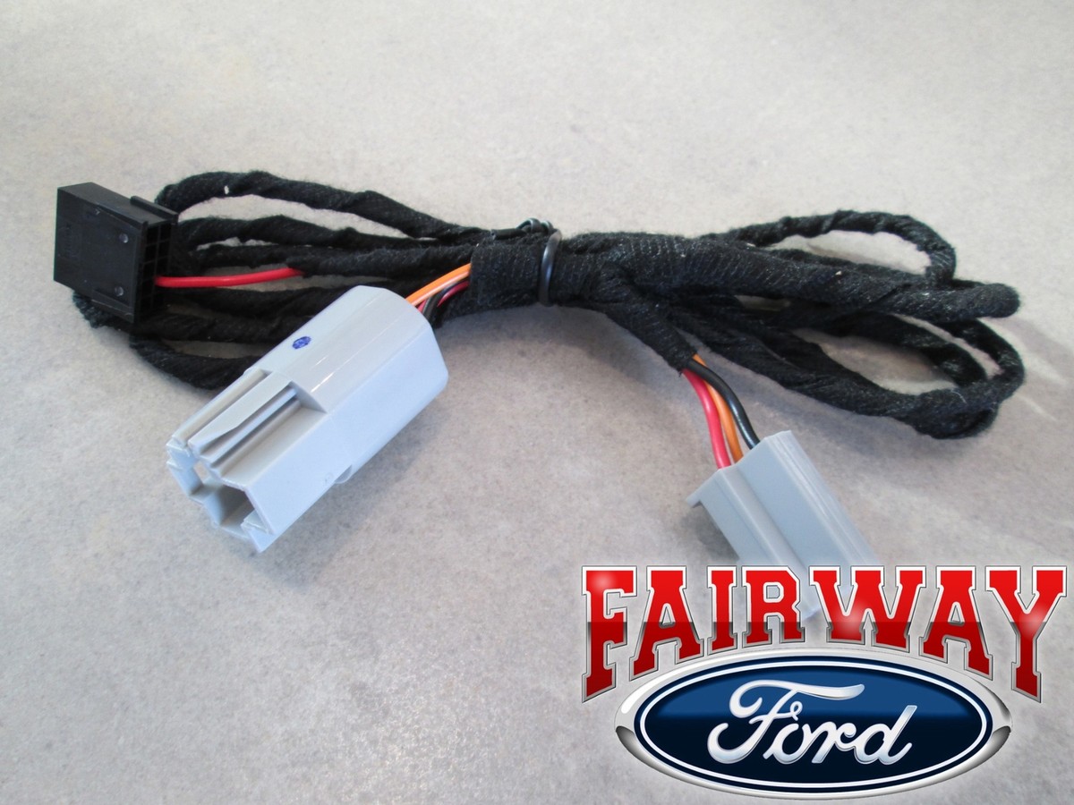 OEM Ford Dashcam Front and Rear Facing Camera No Splice Kit OEM Ford Dashcam Front and Rear Facing Camera No Splice Kit