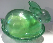 Vintage GREEN Glass Bunny Rabbit on a Nest Covered Candy Dish