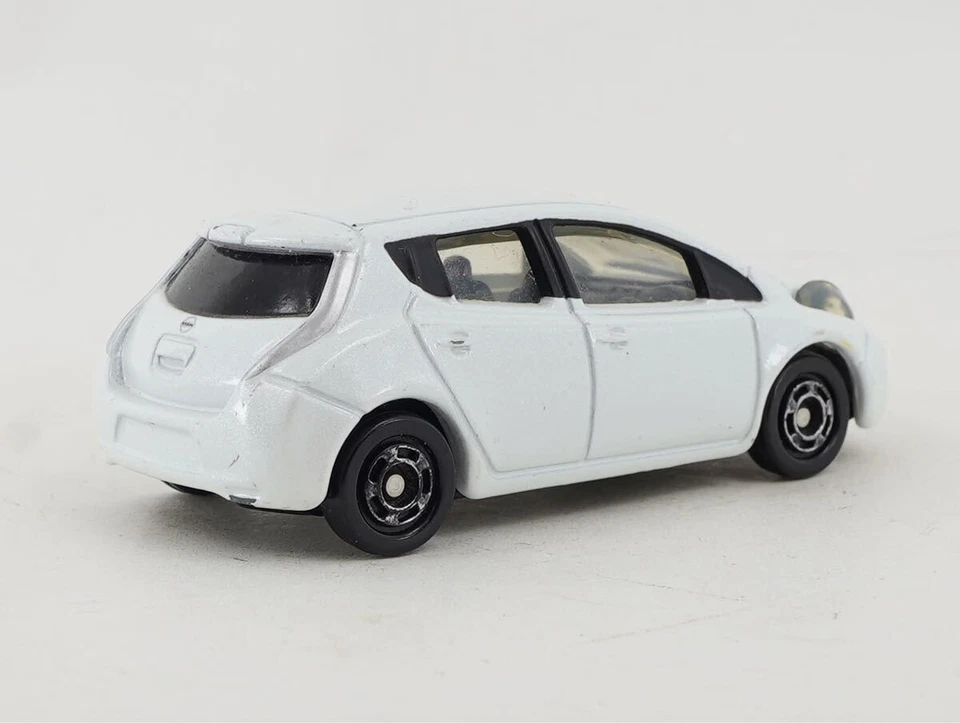 Nissan Leaf White White order Nissan factory tour commemorati car set f3 - Image 2 of 3