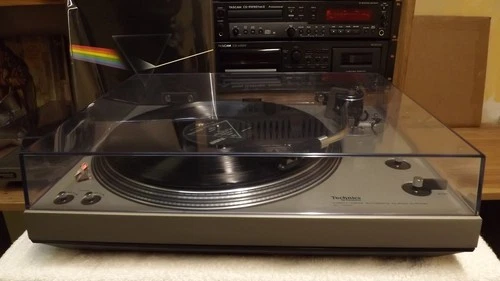 Technics SL-1400 direct drive turntable