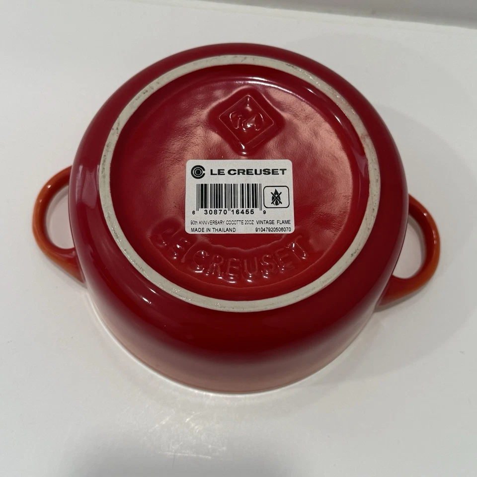 90th Anniversary LE CREUSET 20 Oz Flame Stoneware Cocotte NWT Limited Edition - Image 3 of 4