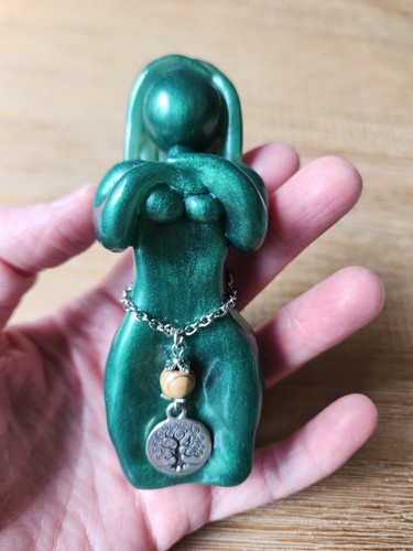 Brigid's Grove Goddess Statue Figure Muse Green Tree Druantia