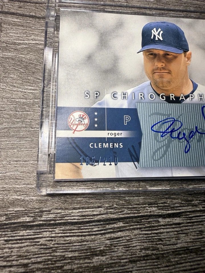 2003 SP Authentic Roger Clemens Chirography Auto /210 💎 Yankees Red Sox HOF - Image 3 of 4