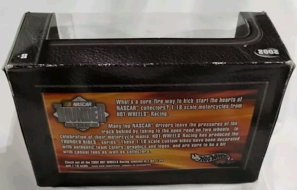 NASCAR/ Mark Martin #6 Pfizer 2002 THUNDER RIDE HARLEY TWIN FLAME MOTORCYCLE - Image 4 of 4