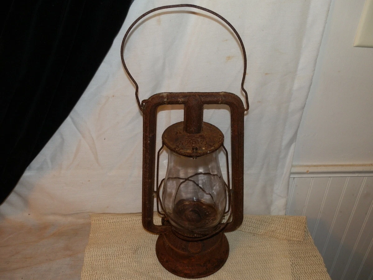 Monarch oil lamp deals