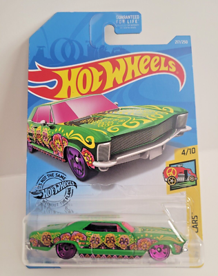 Hot Wheels 2019 HW Art Cars 4/10 '64 Buick Riviera Green Dia de