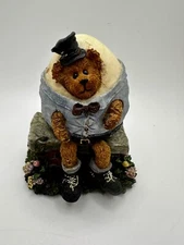 Boyds Bears Bearstone Humpty Dumpty All Cracked Up 2458V Bearytales 4E 3043