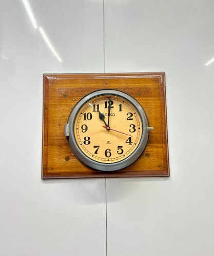 Original Vintage Seiko Quartz Wall Clock – Ship Salvage with Grey Paint Coating - Picture 3 of 11