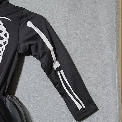Girls 4-piece Ghost Bride Cemetery Skeleton Costume New in Package - Size Small - Picture 4 of 14