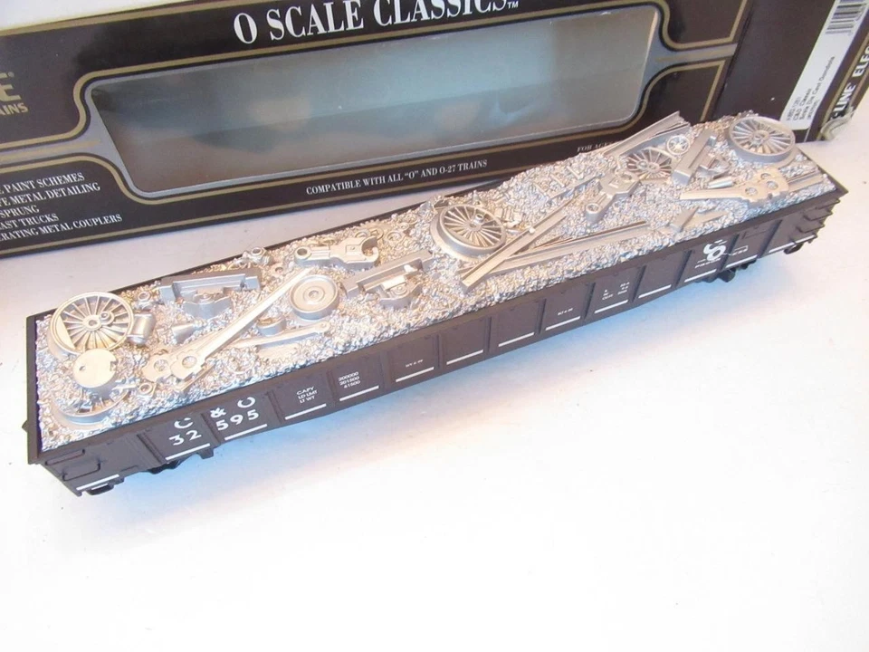 K-LINE TRAINS K652-1251- D/C C & O SCALE GONDOLA W/JUNK LOAD- NEW - H1W - Image 3 of 4