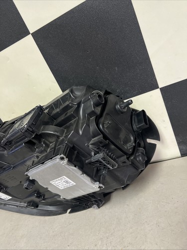 MINT 2022 2023 24 Porsche Macan Right Led Headlight Used Oem A184 - Picture 8 of 12