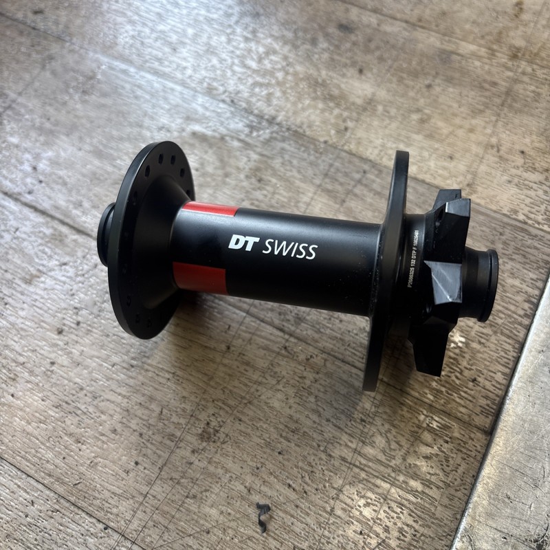 DT Swiss 240 EXP Front disc Hub 6 Bolt Brand New Boost.  32 hole.  15x110mm 