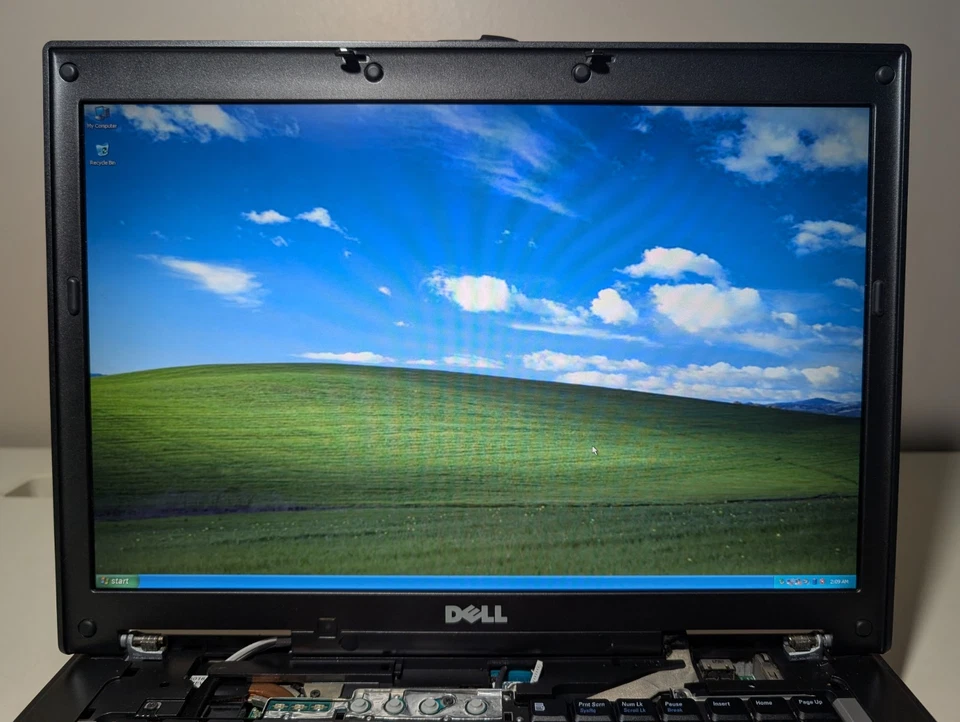 Dell Latitude D830 — C2D • 2GB RAM • 500GB HDD • NVIDIA • XP 32-Bit • 1680x1050 - Image 2 of 4