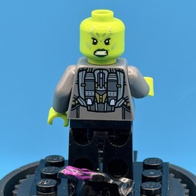 LEGO: Gamora (SH0388) - From Marvel Set 76081 (2017) - RETIRED! LOOK!