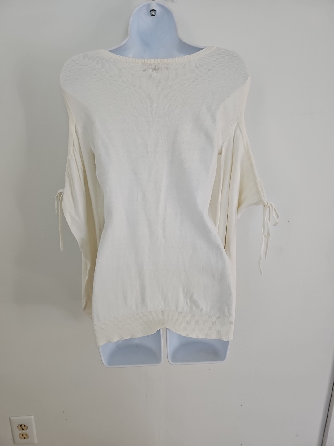 Express Ivory Pullover  Adjustable Cold Shoulder … - image 11