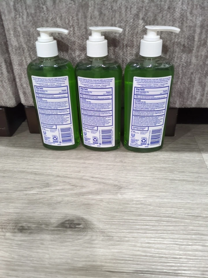 ST. IVES ÁRBOL DE TÉ CONTROL DEL ACNÉ LIMPIADOR DIARIO 8 FL. OZ - JUEGO DE 3 Foto 4 de 4