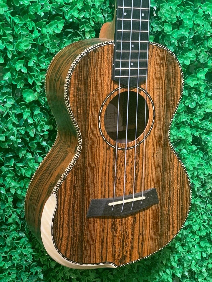 Kamehameha Ukulele MKT-26H Tenor Butterfly wood come with case/tuner/strap - Image 2 of 4
