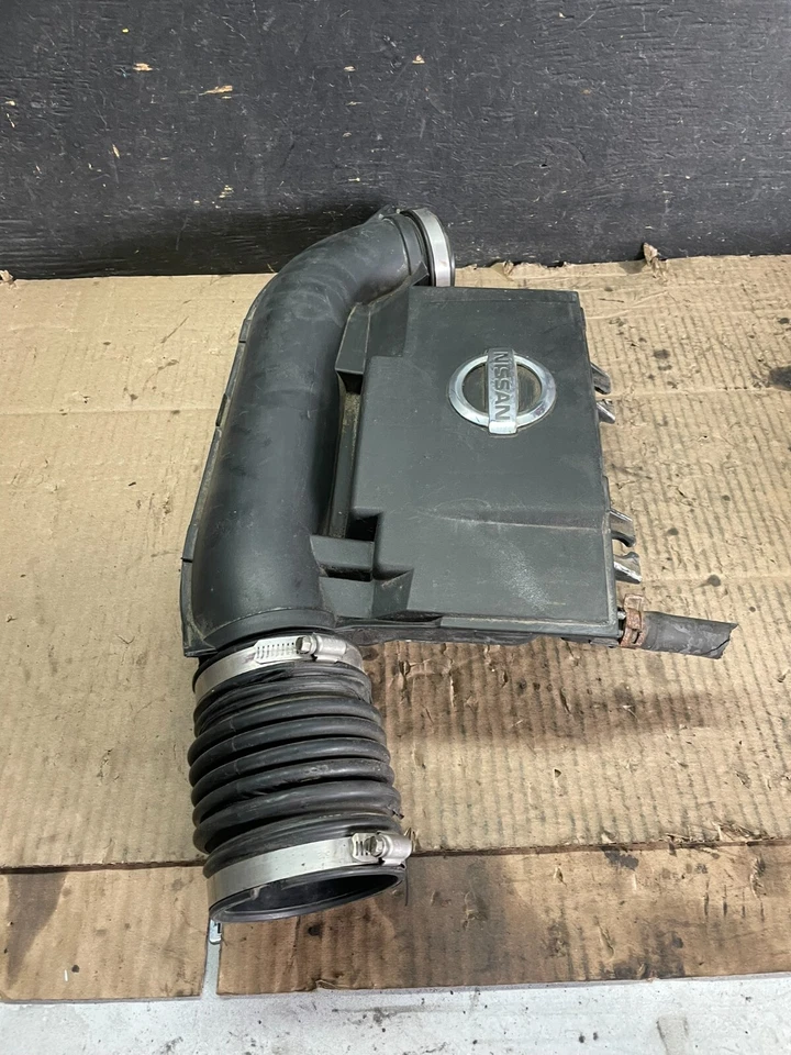 Nissan Pathfinder Xterra 2005-2011 4,0 L caja de resonador de admisión de aire OEM M2577 DG Foto 4 de 4