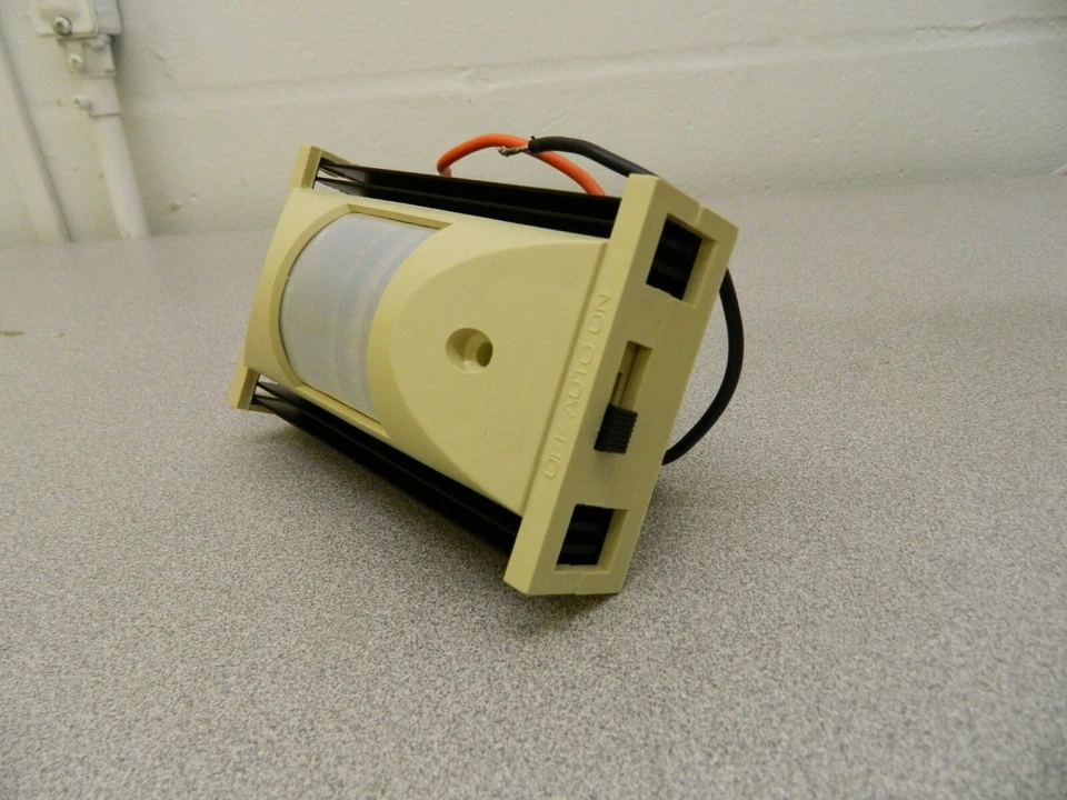 Interruptor de movimiento infrarrojo Bryant MSWS800-277 Foto 3 de 4