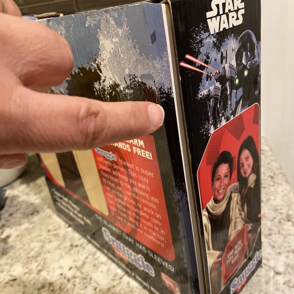 Disney Star Wars Fleece Snuggie Manta para Niños Yoda Nueva en Caja 54x42 Foto 4 de 4