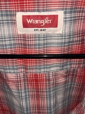 Wrangler Western Plaid Button Up Shirt Red Gray Casually