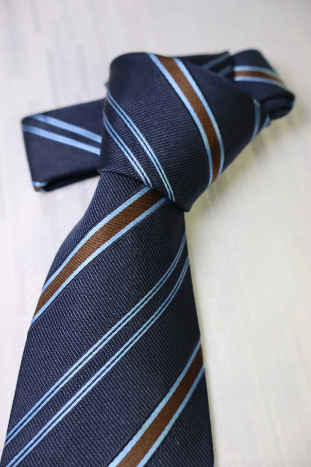 Trussardi Action 100% Silk Tie Necktie Made IN Italy Vintage, - Image 3 of 4