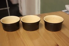 LOVELY SET OF 3 DARK BROWN  CERAMIC "CREME BRULEE"  DISHES - MINT