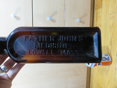BEAUTIFUL ANTIQUE FATHER JOHNS EARLY BLOWN BEAUTIFUL BROWN GLASS MEDICINE BOTTLE