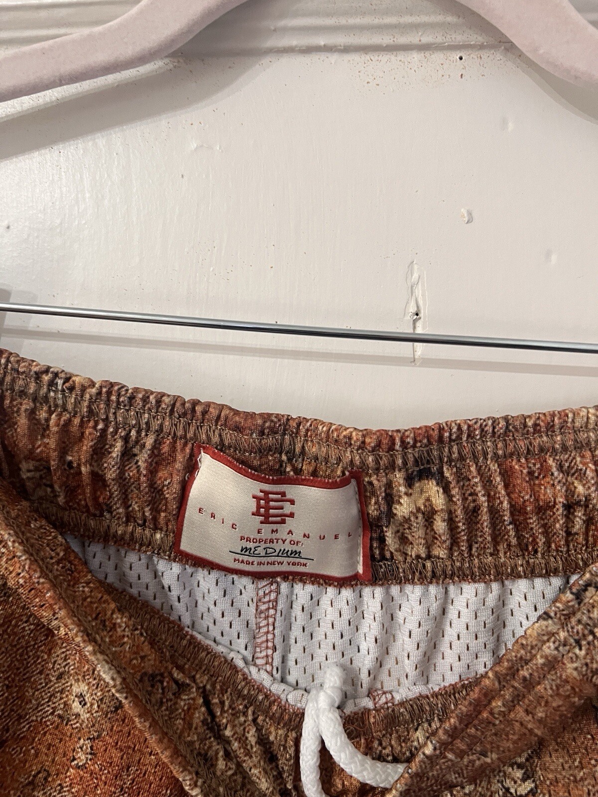 Eric Emanuel Persian Rug Basic Short Burgundy - image 3