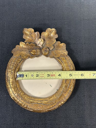 Antique photo frame with oak leaves and acorns Gold Color Rare - Picture 16 of 19