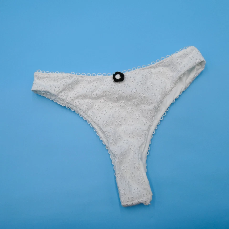 For Love & Lemons Mediano Blanco Crochet Floral Lazo Tanga Bikini Parte Inferior Traje de Baño Foto 2 de 4