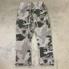 Fear Of God Essentials Camo Polar Fleece Sweatpants Size Small 