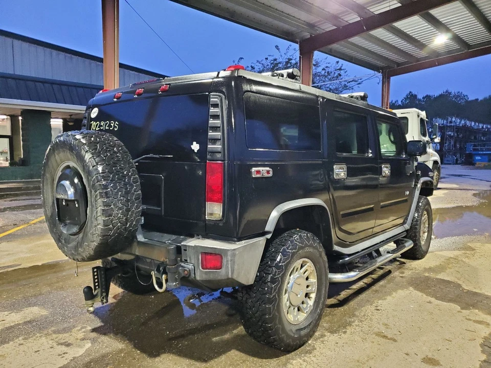 Used Air Cleaner Assembly fits: 2007 Hummer H2  Grade A - Image 3 of 4