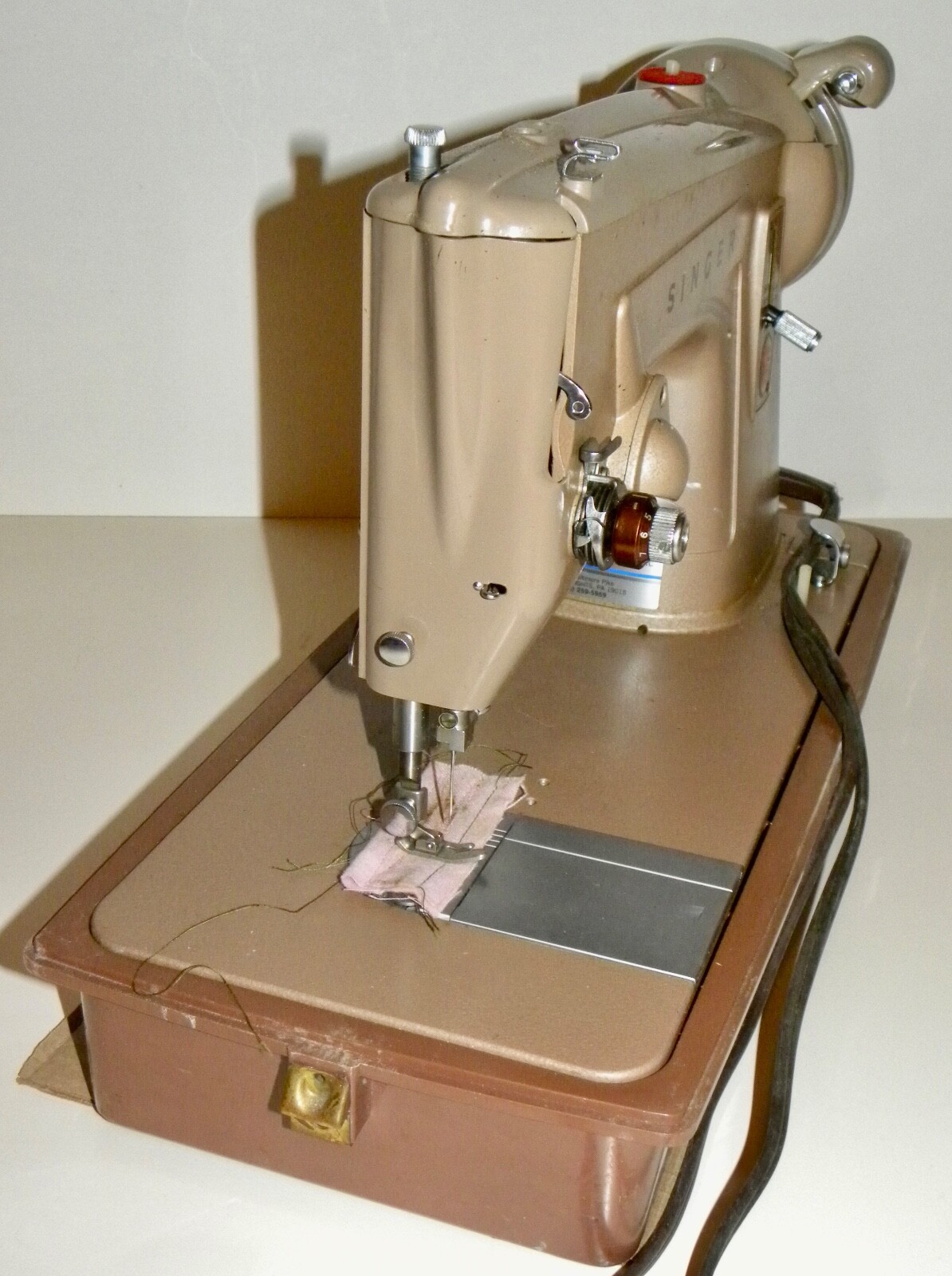 Classic Brown SINGER 329K Heavy Duty Sewing Machine w/ Case Runs Strong eBay
