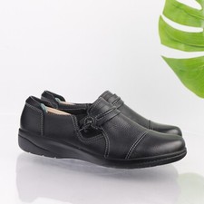 Clarks Women's Cheyn Madi Loafer Size 8 M Black Leather Shootie Slip On Shoe