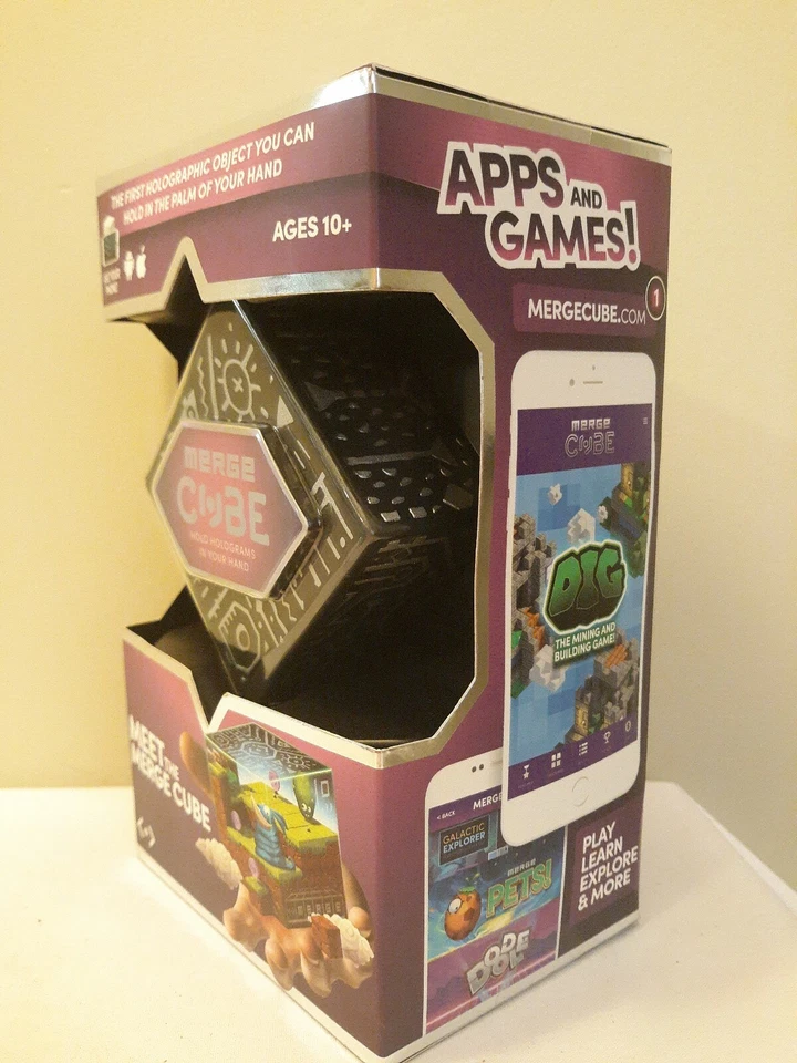 Meet The Merge Cube Hold Holograms In The Palm Of Your Hands **NEW** - Image 2 of 4