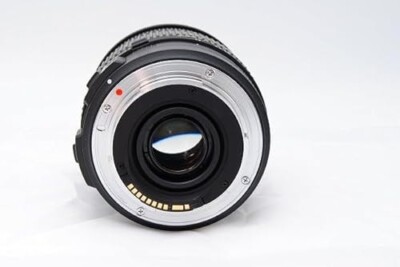 Sigma lens camera accessories 17-70mm F2.8-4 DC MACRO OS HSM Sigma lens camera accessories 17-70mm F2.8-4 DC MACRO OS HSM