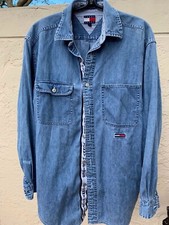 TOMMY HILFIGER SPELL OUT DENIM BUTTON FRONT MENS SHIRT SZ S