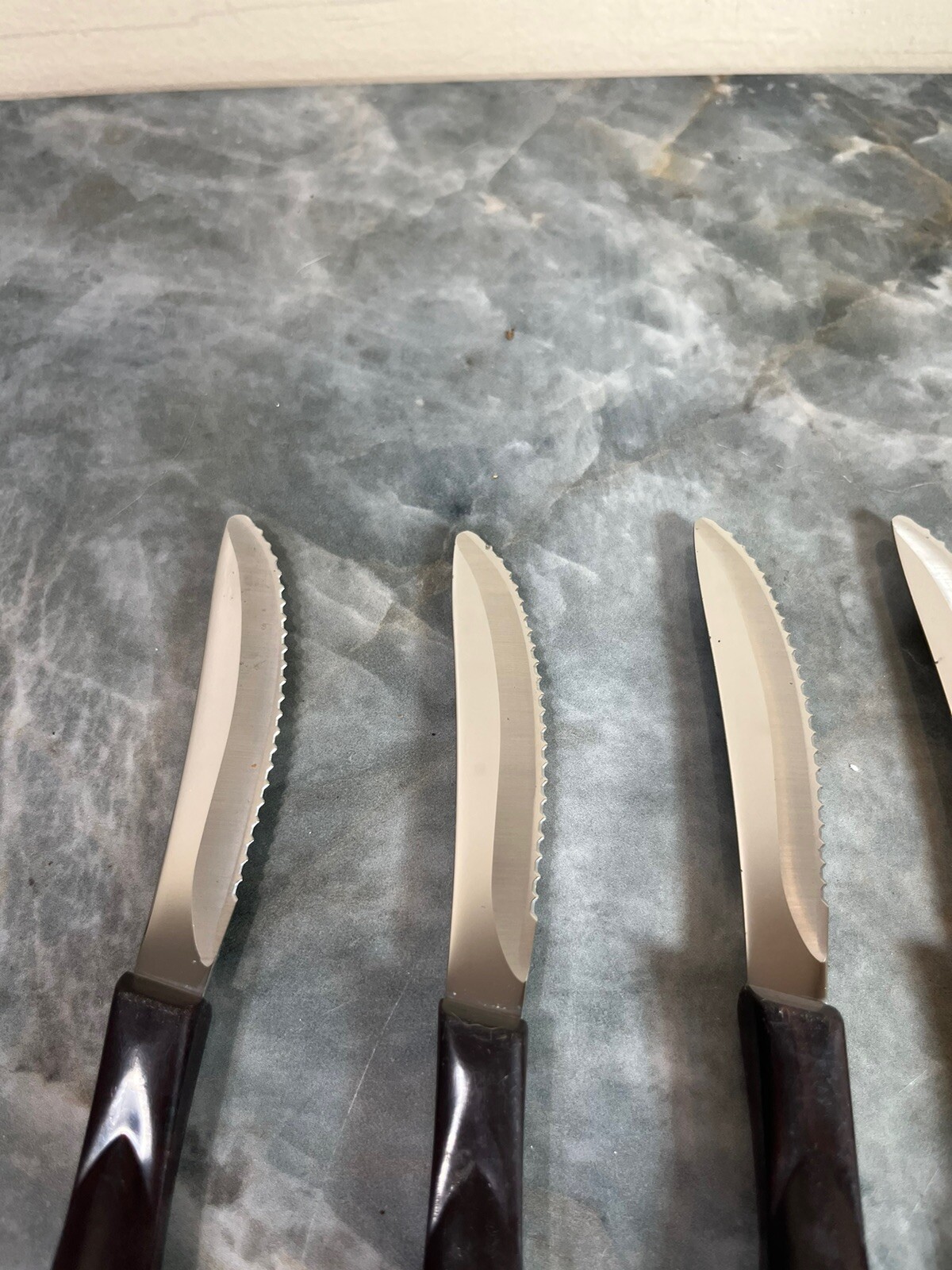 Cutco Steak Table Knives 1759 KA Dark Brown Handle Set Of 8 eBay