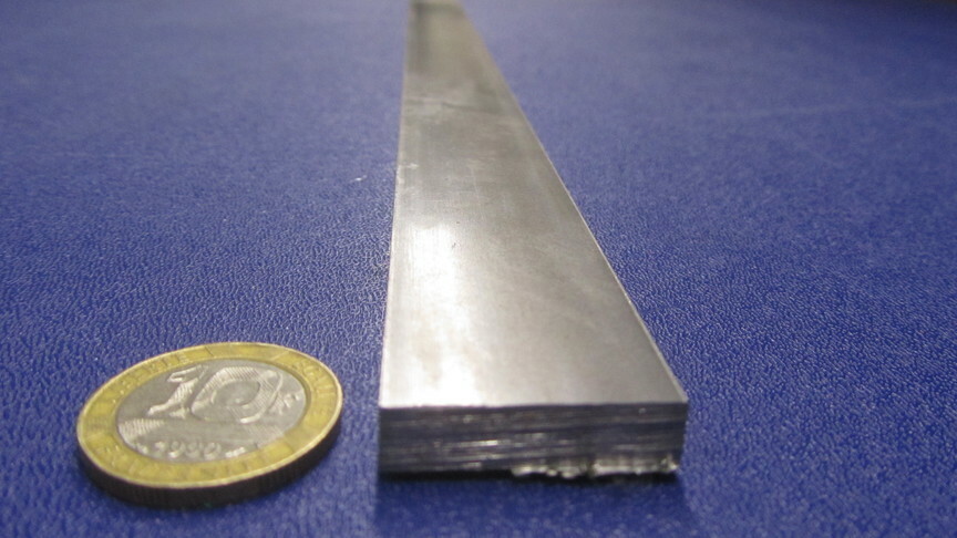 Barres En Acier Allié 4140 Recuit - Section Carrée 1 1/4" X 24" De Long - Neuf