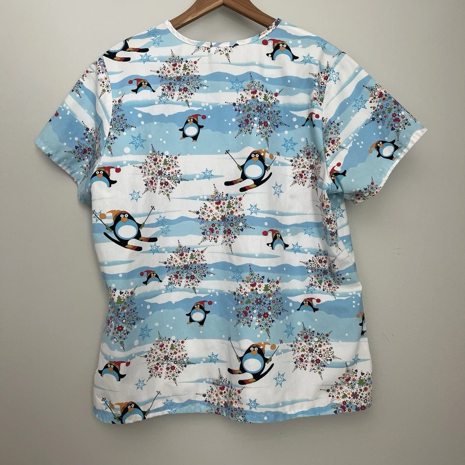 Camisa Médica Médica Estampada de Pingüino de Navidad para Mujer Talla Grande Manga Corta Foto 3 de 4