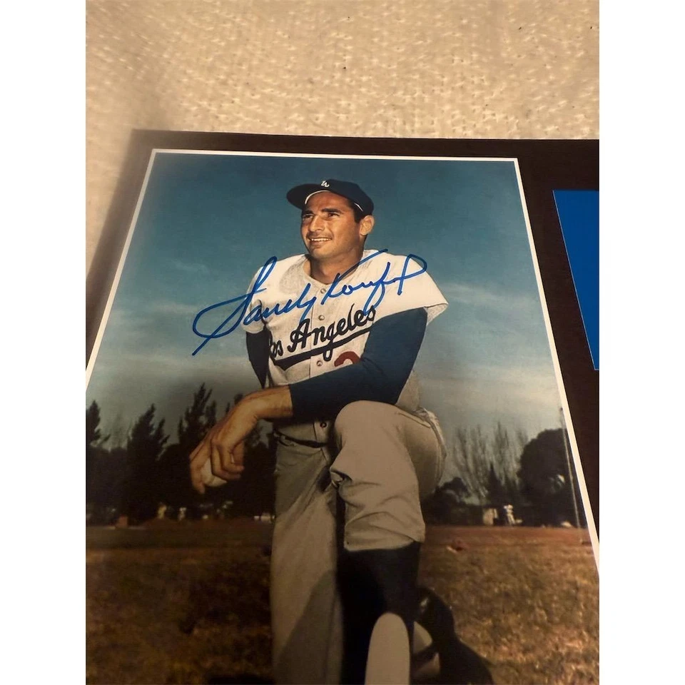 Sandy Koufax Autographed Photo Los Angeles Dodgers Original - Image 2 of 2