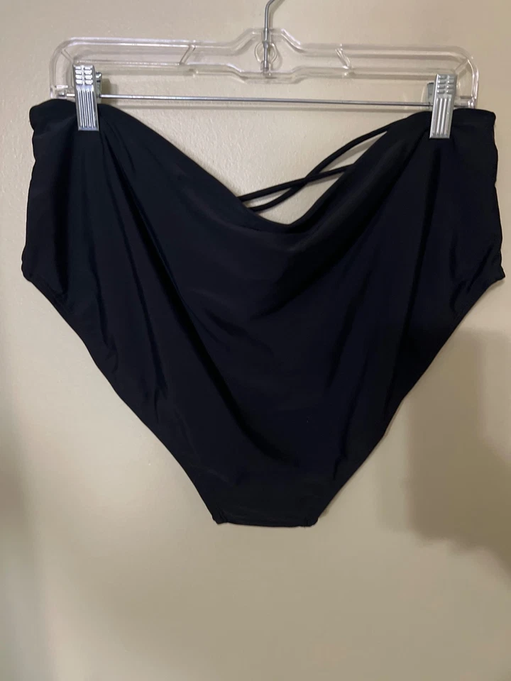 NUEVO Traje de baño negro/parte inferior de bikini 2X (18W/20W) anillo dorado descolorido acento playa Foto 3 de 4