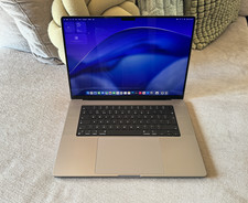 Apple MacBook Pro 16" M1 Max, 10c/32c 32GB 512GB SSD Space Grey