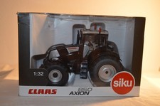 Siku 3261 - Claas Axion 850, Sondermodell 2012, neu in beschädigter OVP, 1:32